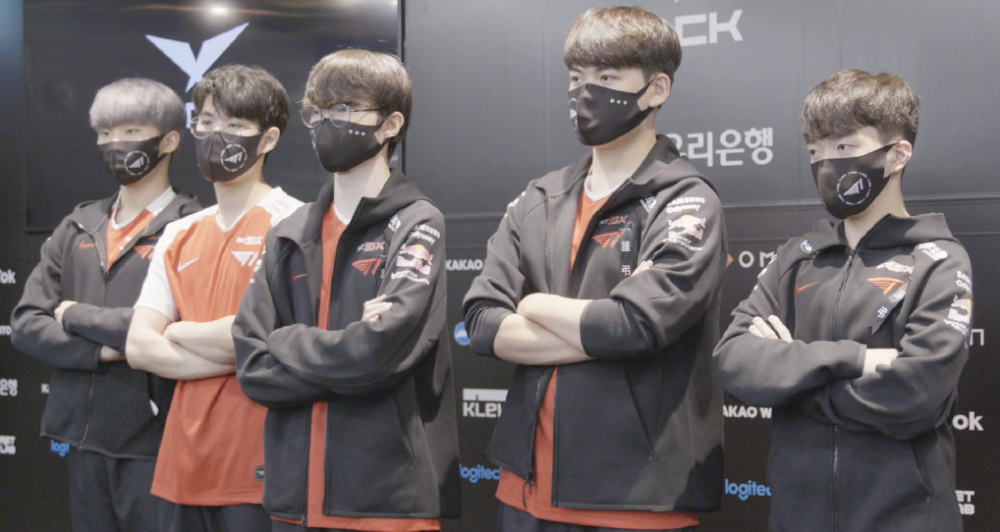 夺季后赛甚 夺季后赛甚